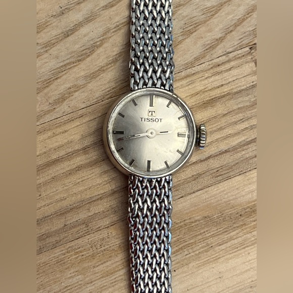 Tissot Ladies Vintage Mechanical Watch Gold Filled Bracelet Gold Plated Bezel - Picture 4 of 14